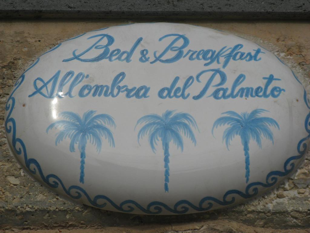 All'Ombra Del Palmeto Taranto Luaran gambar